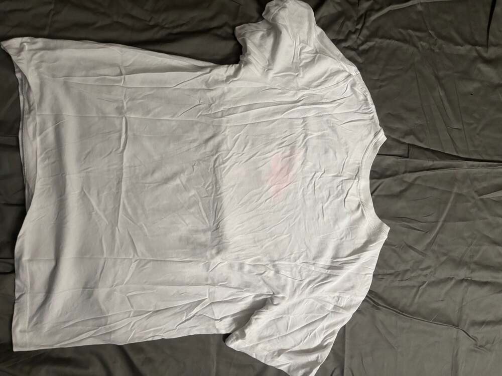 Nike Dri-FIT Men’s White Don't Skip Leg Day Flamingo Graphic T-Shirt - Picture 4 of 4